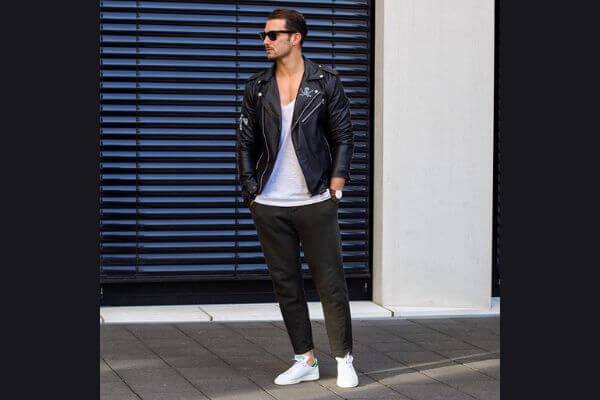 What Footwear to Wear With Leather Jacket?