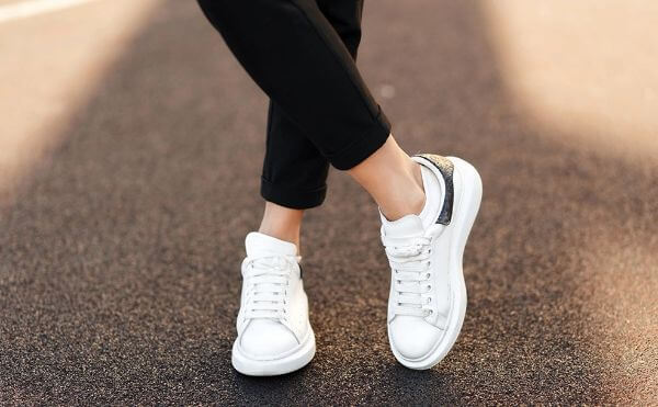 How to Style Sneakers