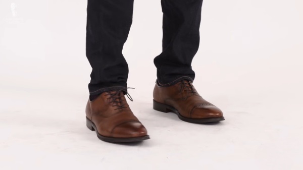 Can You Wear Dress Shoes With Jeans?