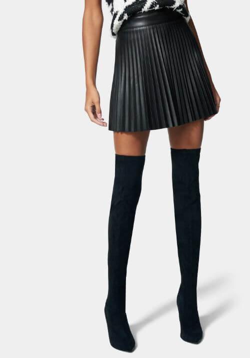 Pleated-Side-Zipper-Vegan-Leather-Skirt