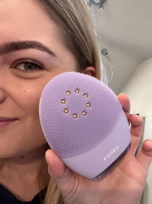 facial cleansing brush