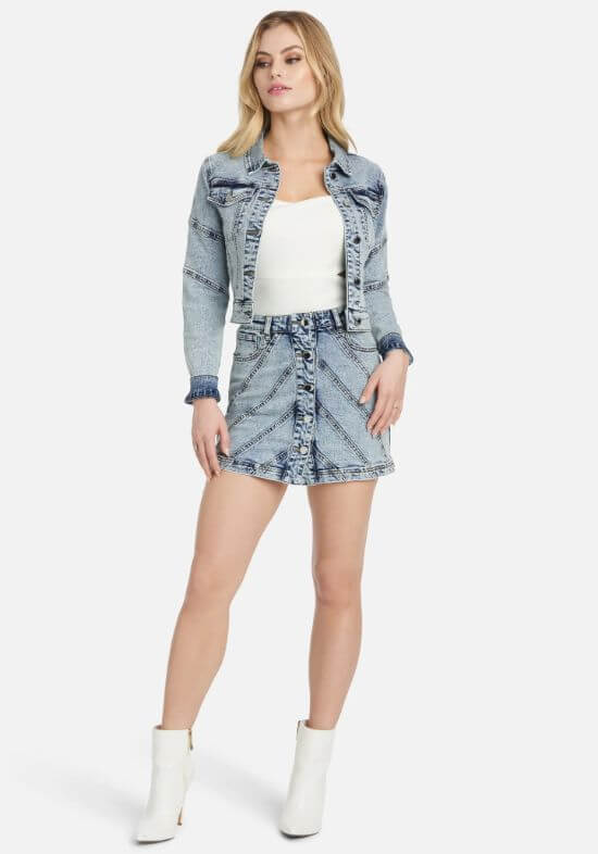 short denim skirt outfit summer