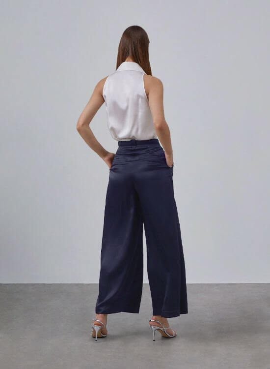 navy-silk-pants-outfit