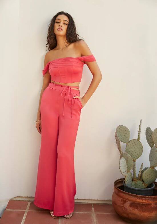 palazzo-pants-outfit-casual