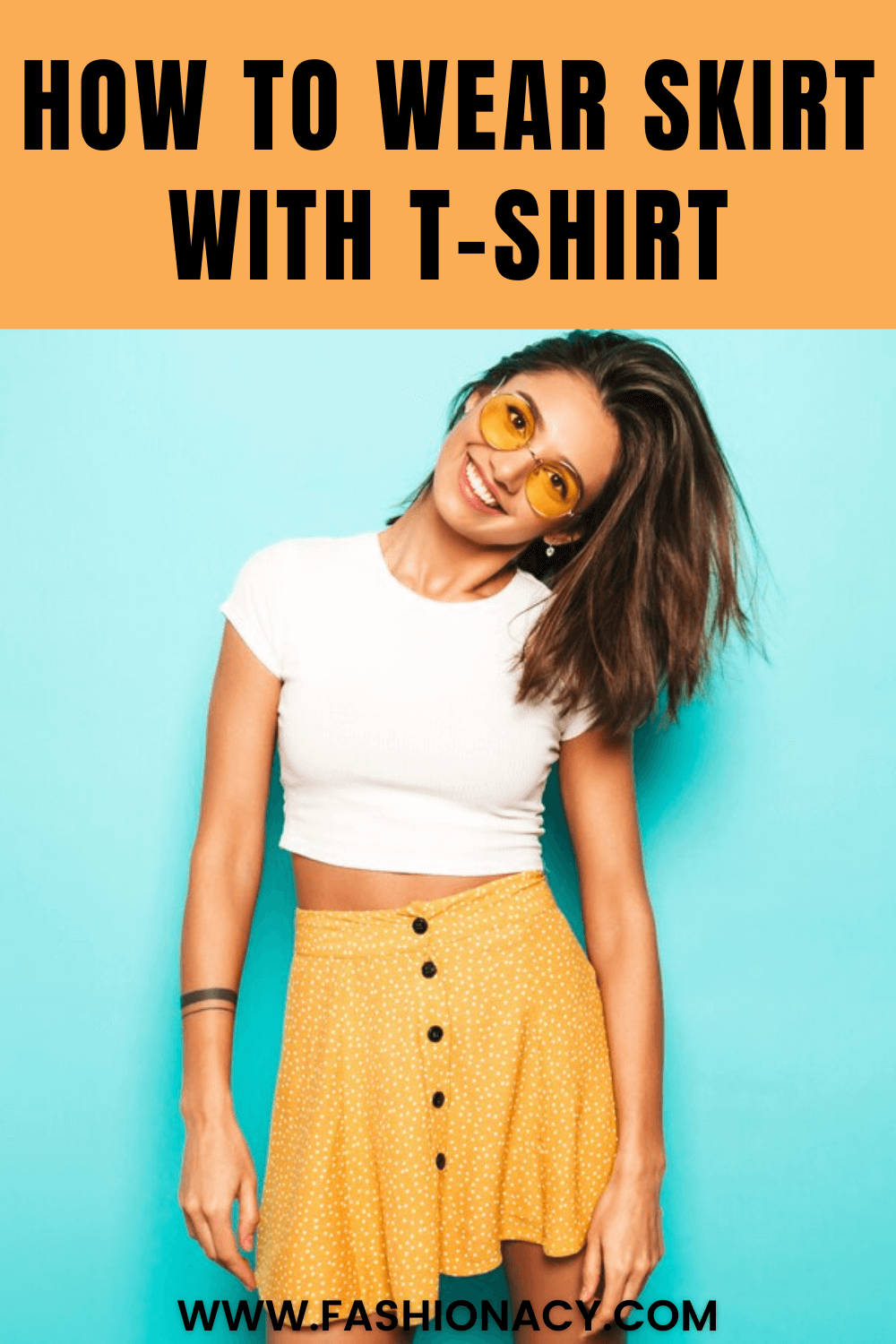 How to Wear Skirt With Tshirt