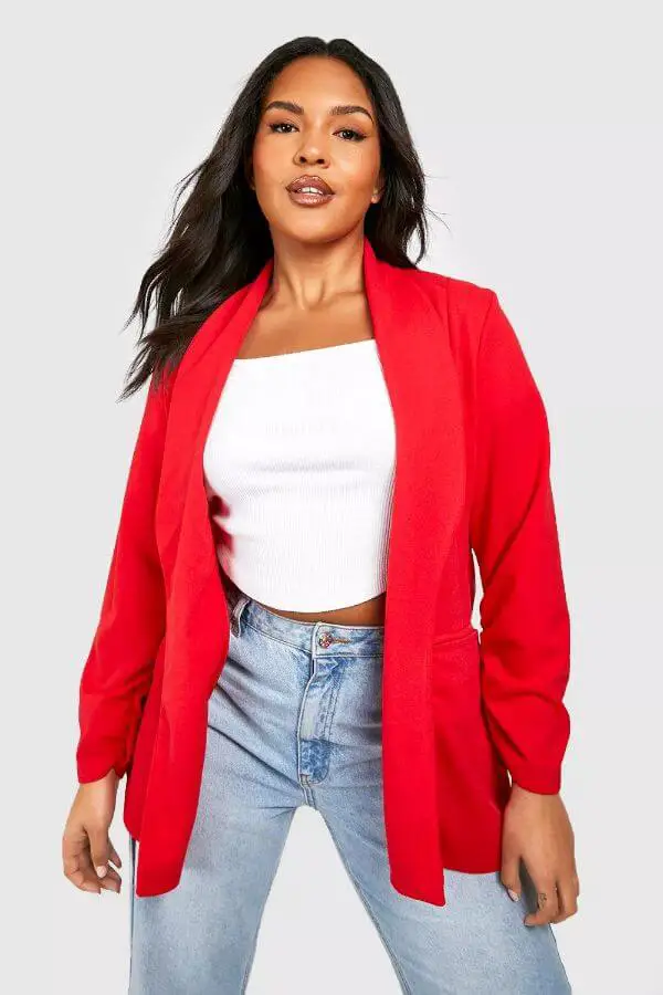 red-blazer-outfit
