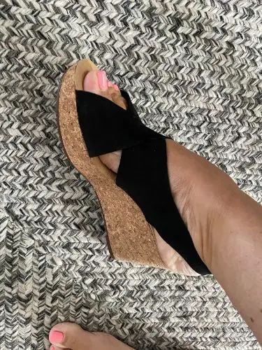 comfortable-wedges-for-women