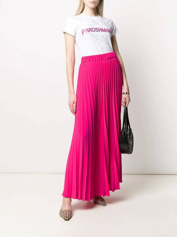 maxi-skirt-outfit-tshirt