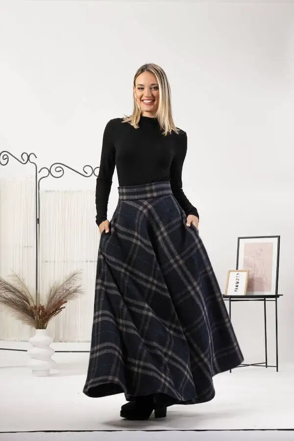 maxi-skirt-outfit-winter