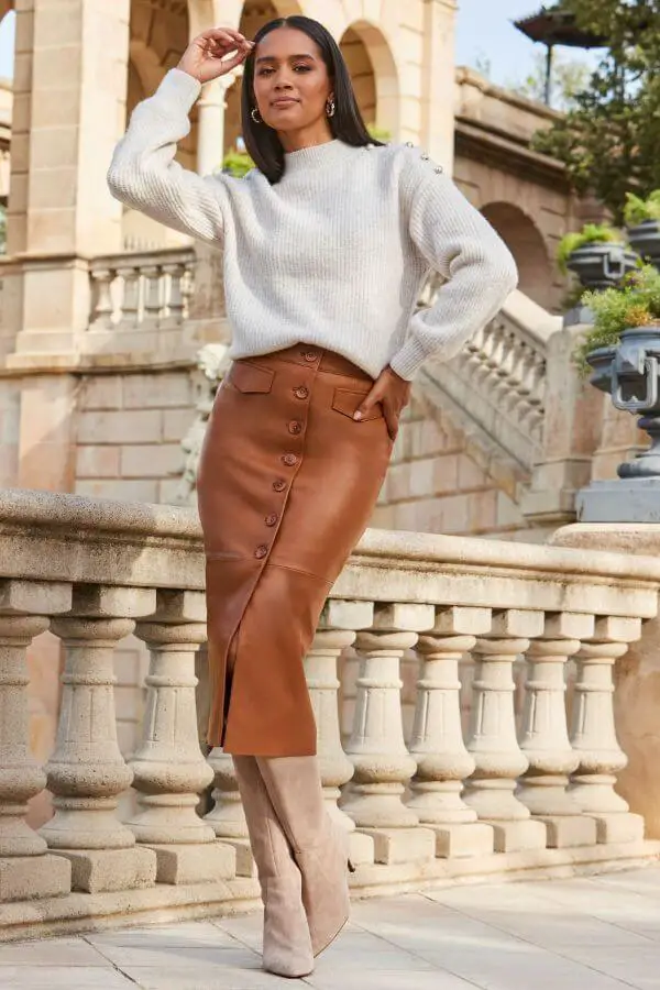 Leather Skirt Outfit Ideas Winter