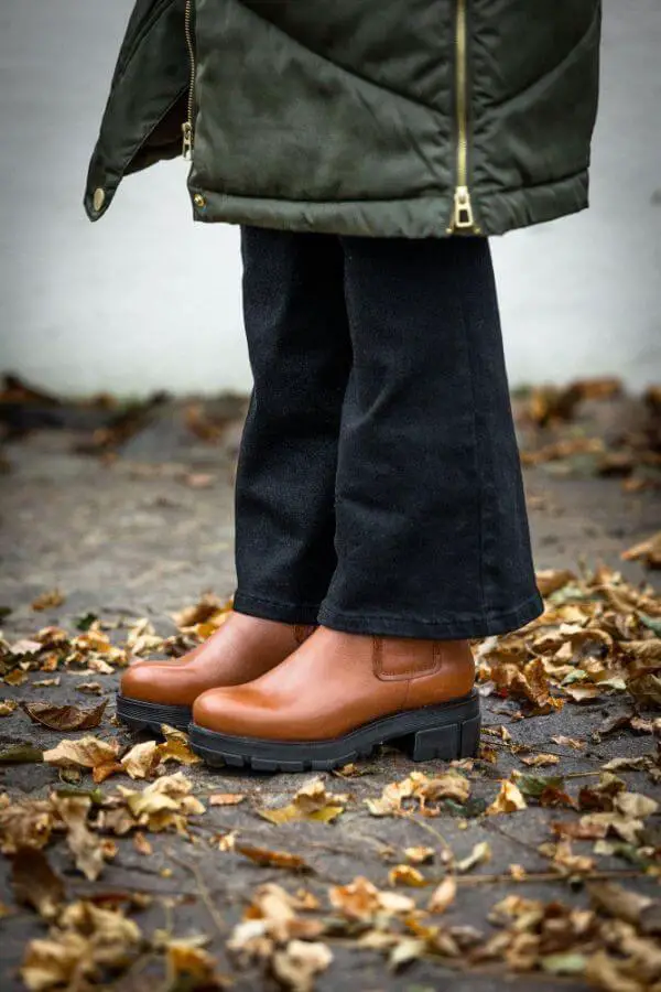 Cognac Boots Outfit Winter