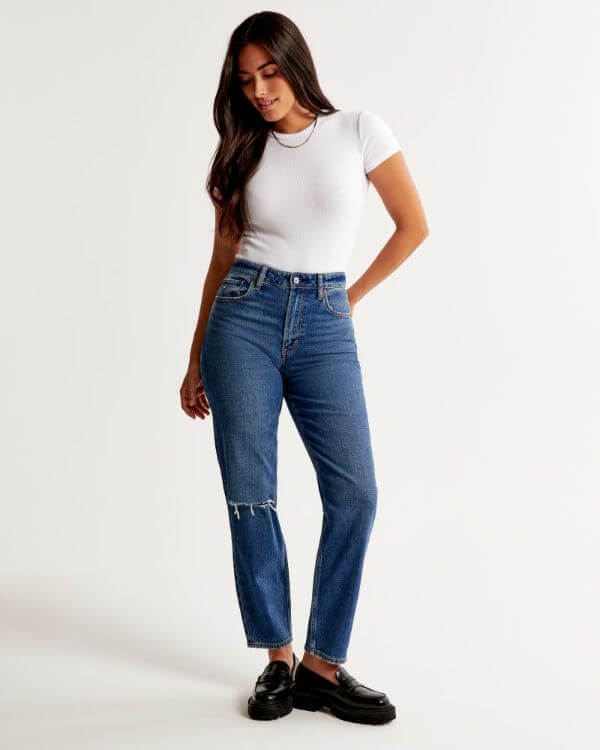 How to Style Mom Jeans Summer