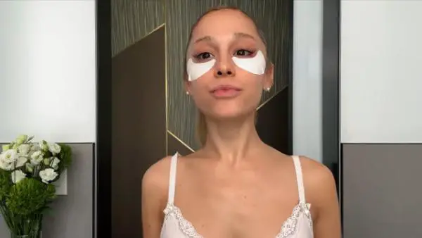 Ariana Grande Skincare Routine