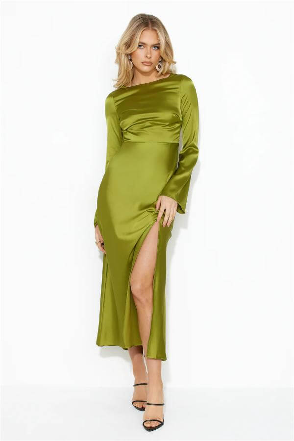Green Long Dress With Sleeves