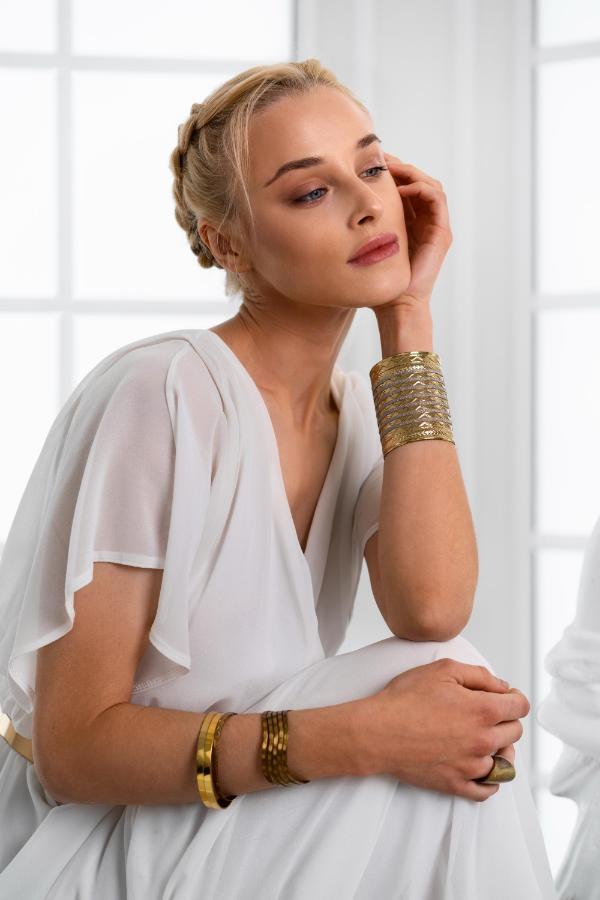 How to Layer Gold Bracelets