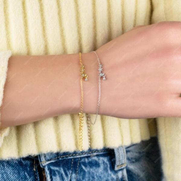 How to Stack Gold and Silver Bracelets