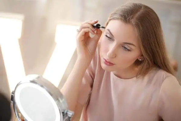 Makeup Tips For Under Eye Wrinkles