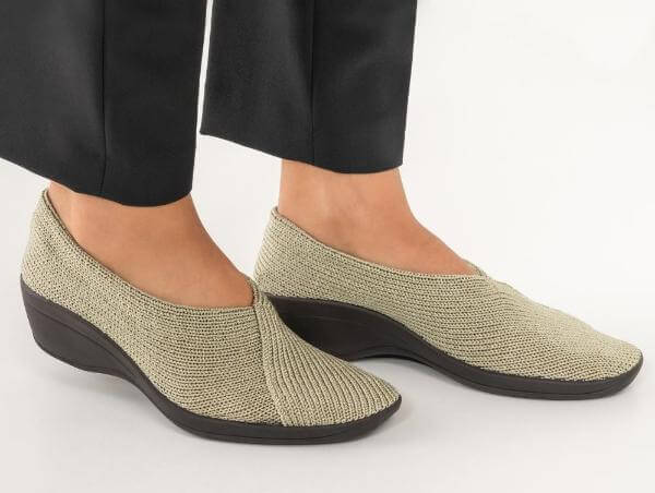 Slip On Shoes Women