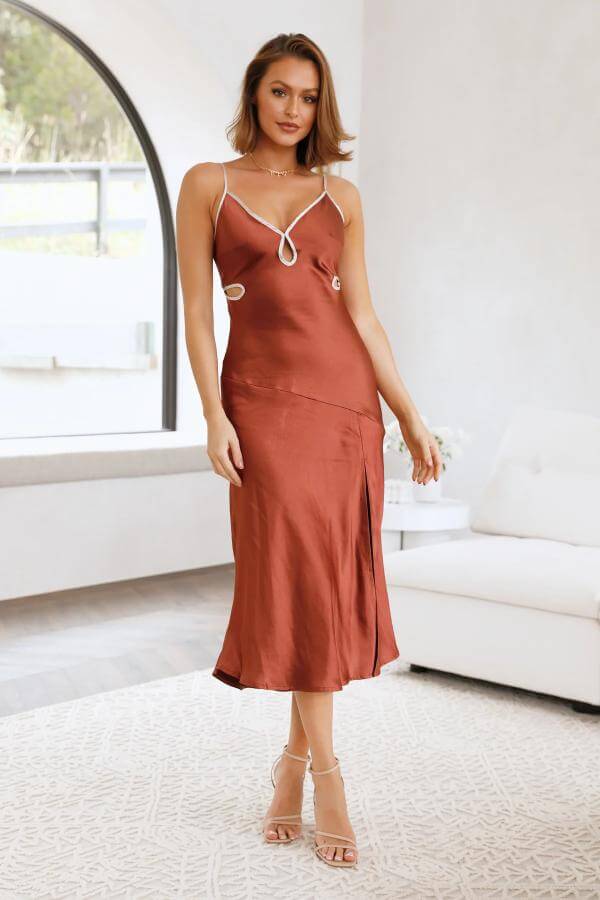 Long Brown Dress Outfit Casual