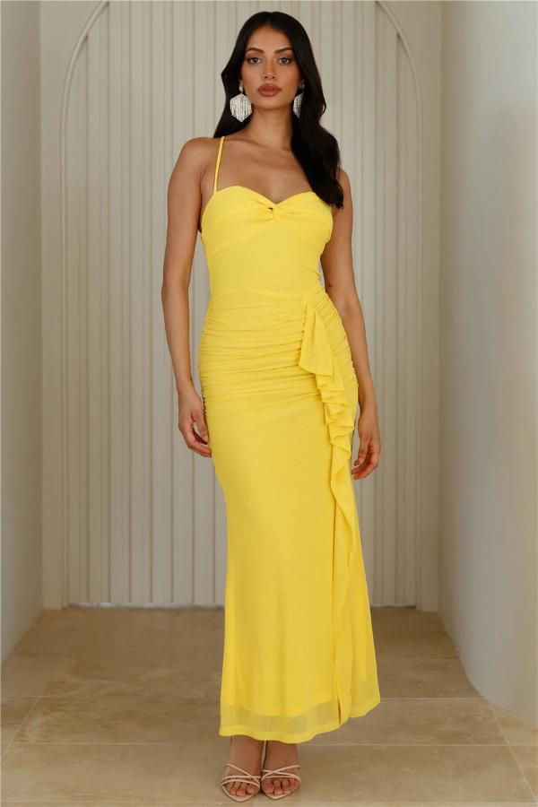 maxi yellow dress outfit