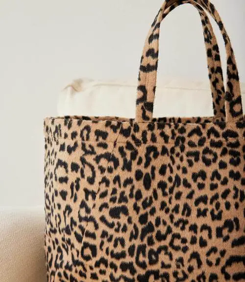 Weekend Tote Bag Design