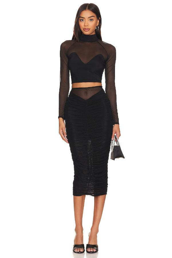 Black Long Sleeve Top Outfit and Skirt