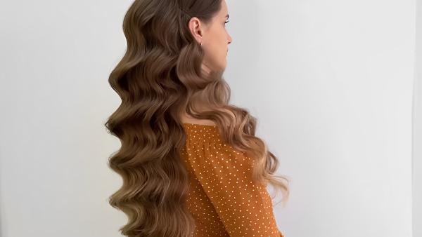 Hollywood Waves Hairstyle