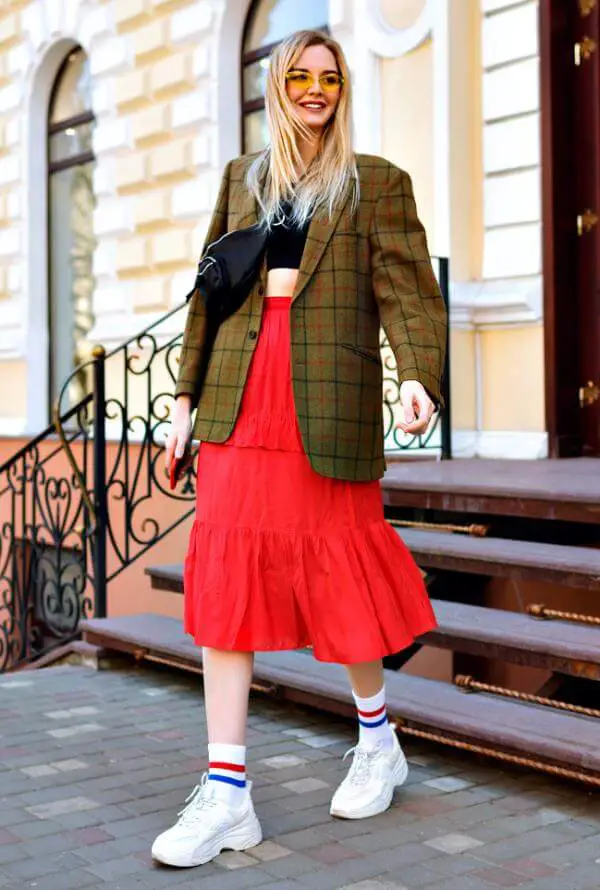 Red Midi Skirt Outfit Street Style