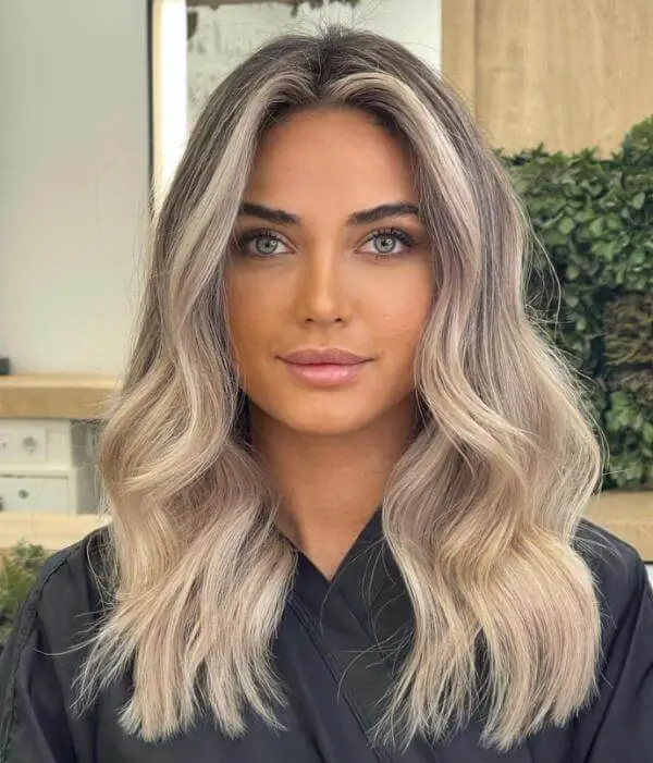 Ash Blonde Hair With Caramel Highlights