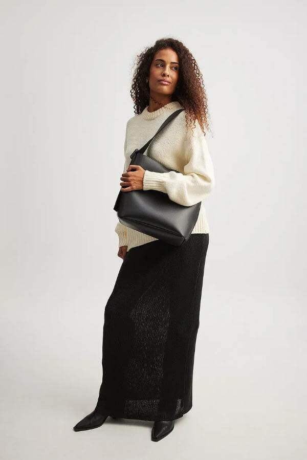 Black Knitted Maxi Skirt 