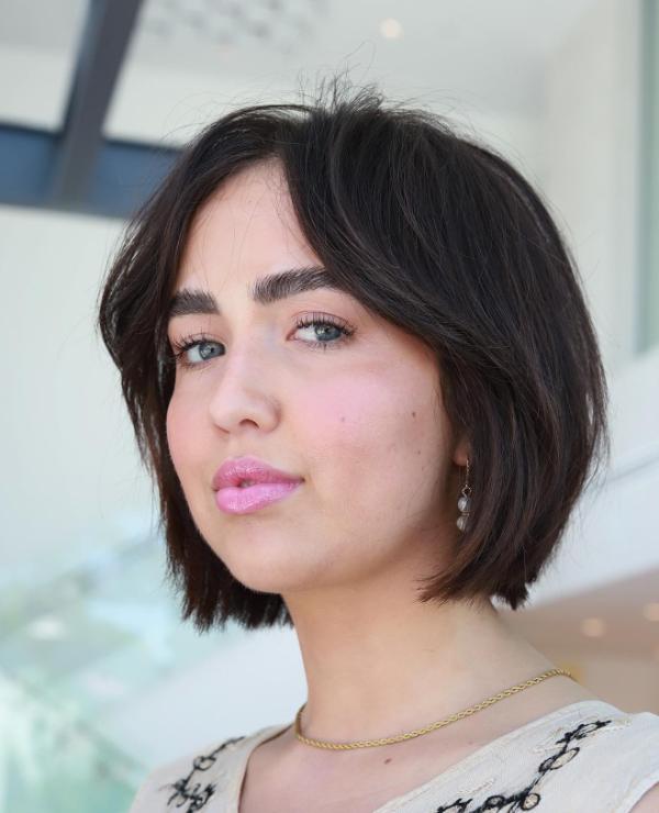 Short Hair With Bangs For Round Faces