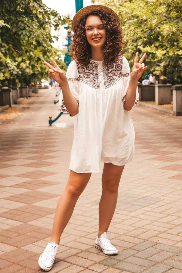 Summer Dress With Sneakers and Hat