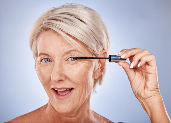 Eye Makeup For 70 Year Olds