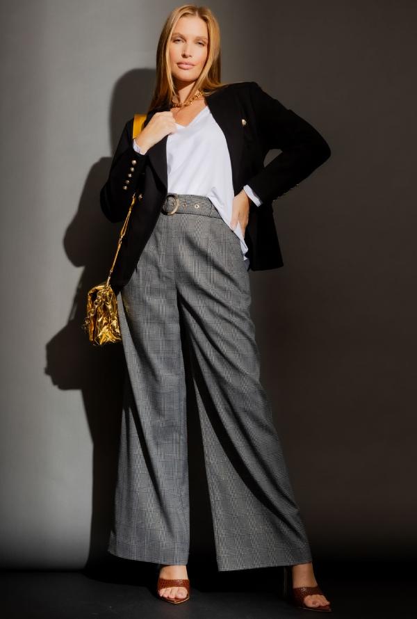 40 Year Old Women Outfits 2024