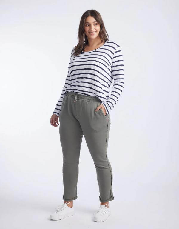 Jogger Pants Outfit Spring