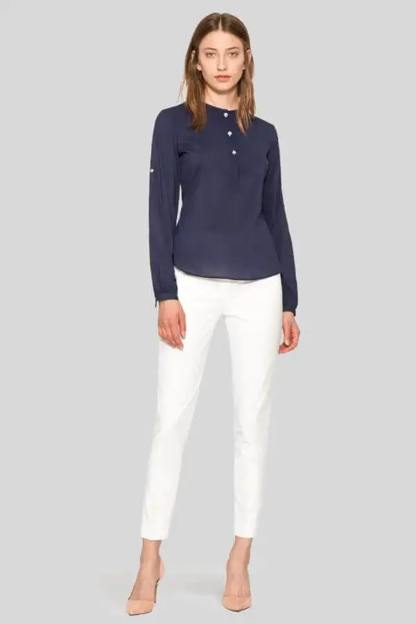 What to Wear to The Office in The Summer