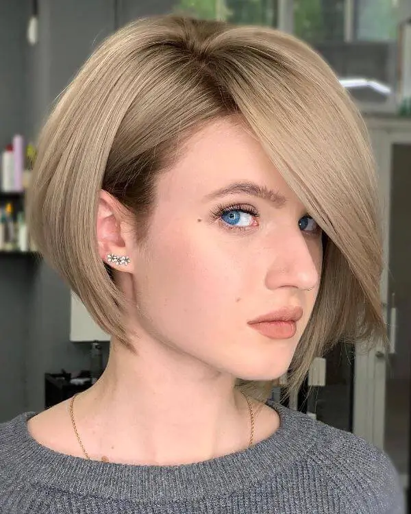 Chin Length Hair With Layers