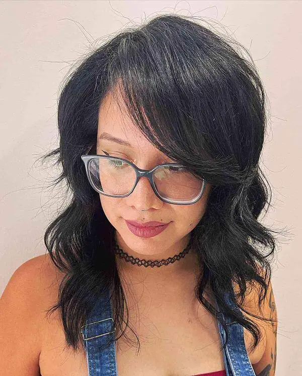 Side Swept Bangs With Layers