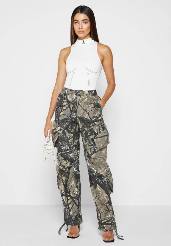 Camo Pants Outfit Ideas