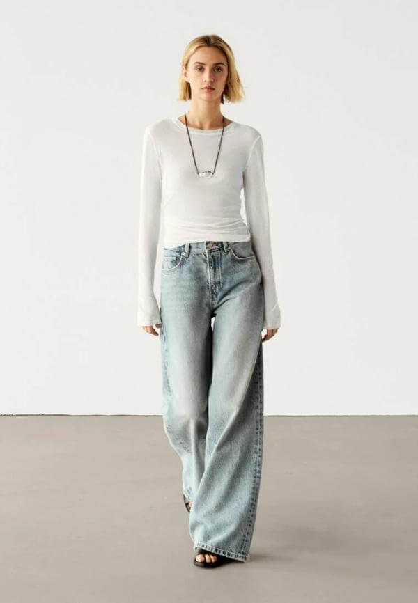 Gen Z Wide Leg Jeans 