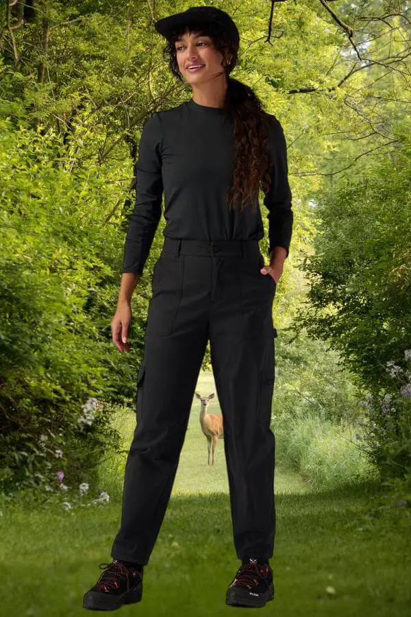 Camp Pants Outfit Woman