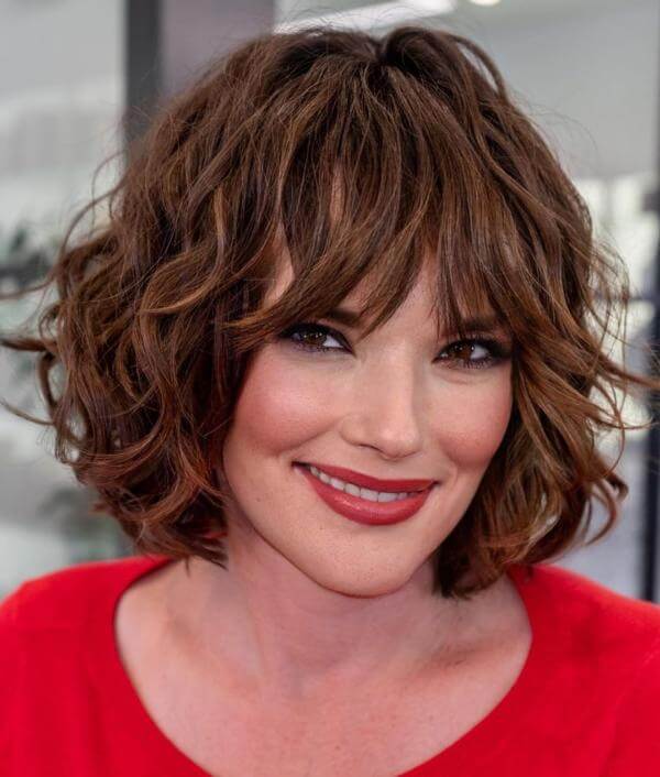 Cute Haircuts For Wavy Hair