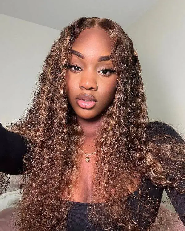 Honey brown curls