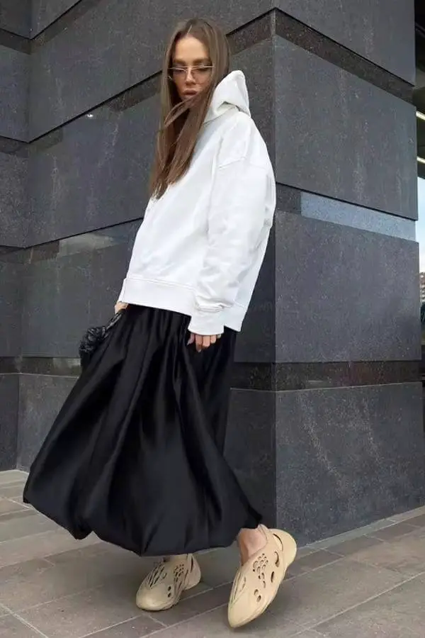 Balloon Skirt Outfit Ideas