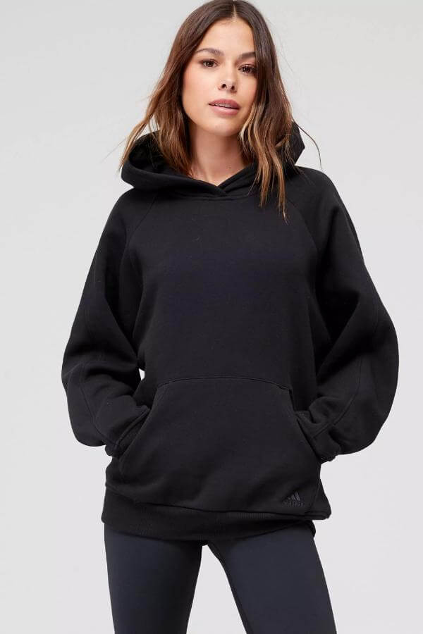 Black Hoodie Outfit