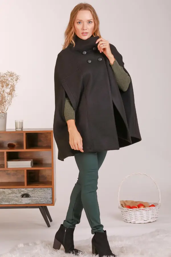 Short Cape Coat Outfit