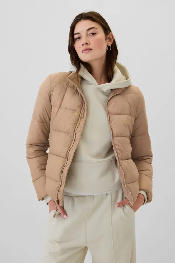 Short Puffer Jacket Outfit