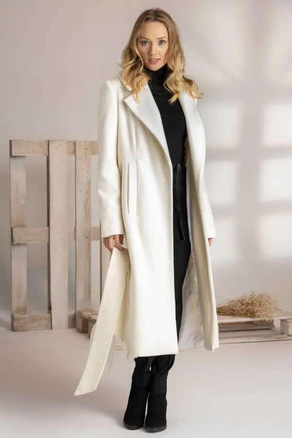 White Wool Coat Outfit Winter