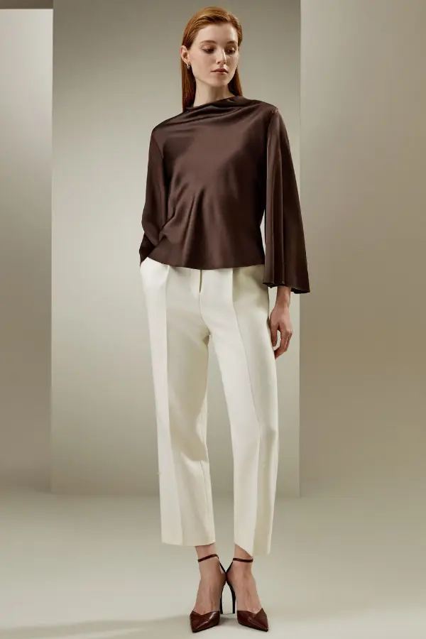 Well Dressed Women Classy Outfit Ideas