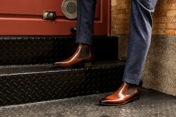 Brown Chelsea Boots Men Outfit